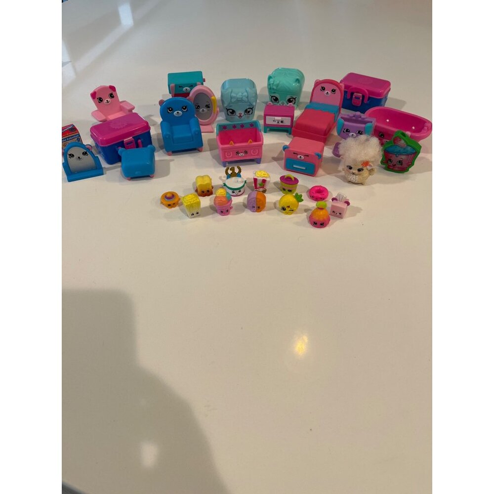 Shopkins Accessories and Characters